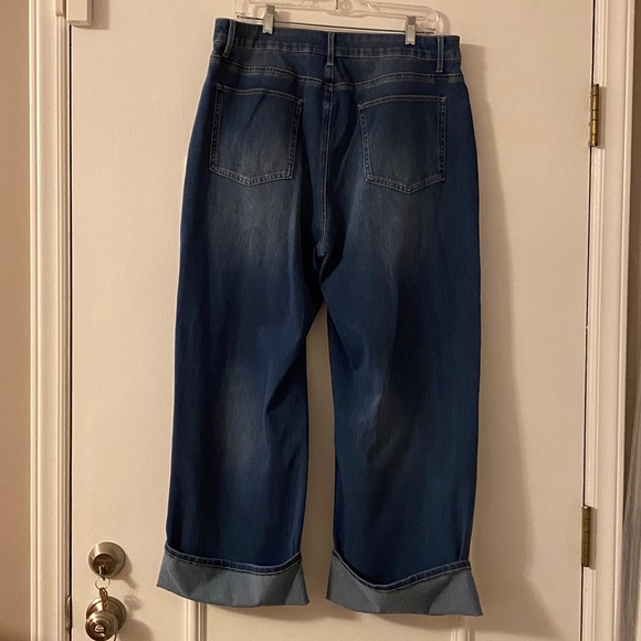 HALARA Women's Flare Wide Leg Jeans in Denim Blue. Super soft and relaxed. - Picture 3 of 6